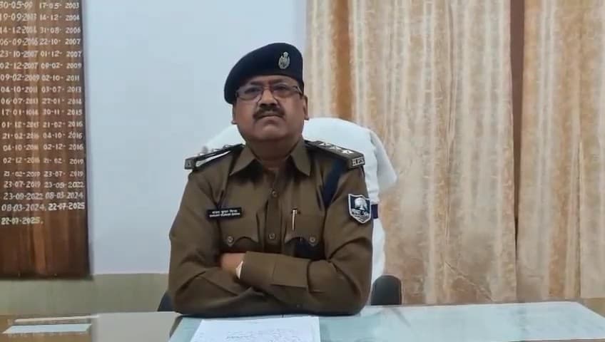 रोसड़ा: चकहबीब गांव में पंचायत सदस्य के घर लूटपाट, डीएसपी ने खबर का किया खंडन