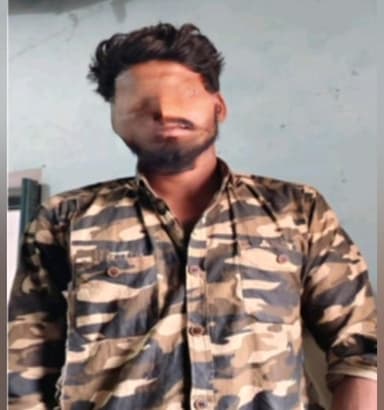 ಸಿಂಧನೂರು: ಪಟ್ಟಣದಲ್ಲಿ ಕಳ್ಳತನ ಮಾಡುತ್ತಿದ್ದ ಆರೋಪಿಯನ್ನು ತುರ್ವಿಹಾಳ ಪೊಲೀಸರು ಬಂಧಿಸಿದ್ದಾರೆ
