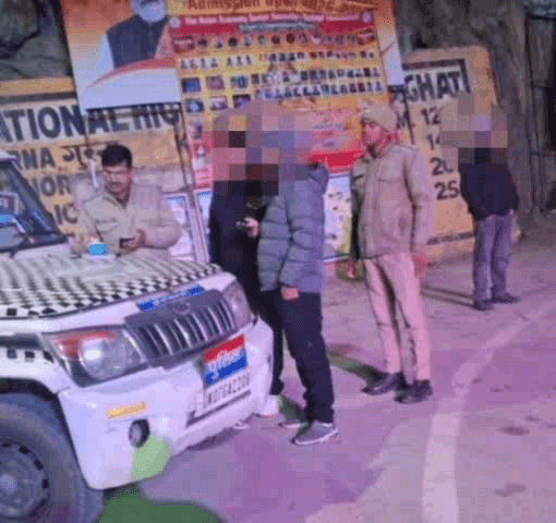 बेरीनाग: पत्नी के साथ मारपीट करने वाले व्यक्ति को कोतवाली बेरीनाग पुलिस ने किया गिरफ्तार
