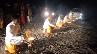 निहरी: ऋषि जमदग्नि की तपोस्थली तत्तापानी में भव्य सतुलज आरती, शनिवार को वीडियो हुआ वायरल, भक्तिमय हुआ क्षेत्र का माहौल