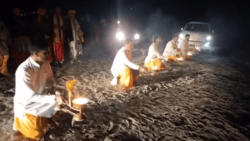 निहरी: ऋषि जमदग्नि की तपोस्थली तत्तापानी में भव्य सतुलज आरती, शनिवार को वीडियो हुआ वायरल, भक्तिमय हुआ क्षेत्र का माहौल