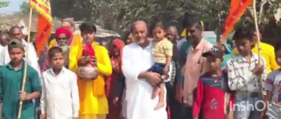 मधवापुर: लोमा पहिपुरा गांव में महा शिवरात्रि पर निकाली गई भव्य कलश शोभा यात्रा