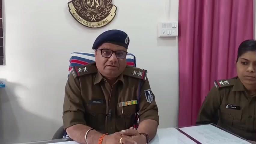निवाली: CM राइज स्कूल के शिक्षक ने छात्राओं से की अभद्रता, पॉक्सो एक्ट में FIR दर्ज
