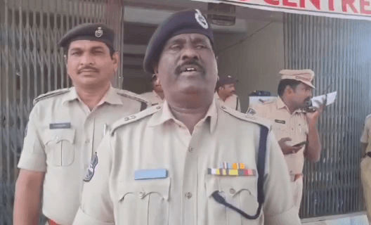 తూప్రాన్: తూప్రాన్ :ప్రశాంతంగా ముగిసిన ఎన్నికలు :జిల్లా అదనపు ఎస్పీ మహేందర్ వెల్లడి