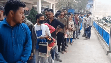 মাদারিহাট: যুব সাথী প্রকল্প নিয়ে রাজ্য সরকারকে বিধঁলেন বীরপাড়া থেকে মনোজ টিগ্গা