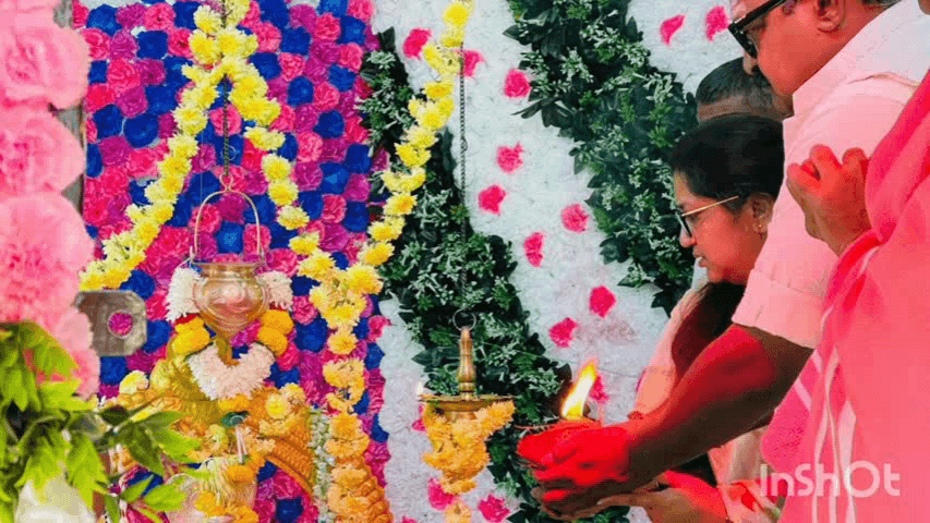 ರಾಣೇಬೆನ್ನೂರು: ಮಹಾ ಶಿವರಾತ್ರಿ ಪ್ರಯುಕ್ತ ಶಾಸಕ ಪ್ರಕಾಶ ಕೋಳಿವಾಡರಿಂದ ನಗರದ ಭೀಮನದೋಣಿ ಬಸವೇಶ್ವರ ಹಾಗೂ ಮಲ್ಲಿಕಾರ್ಜುನ ಸ್ವಾಮಿಗೆ ವಿಶೇಷ ಪೂಜೆ