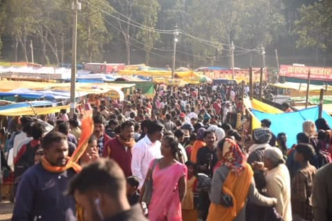 मैनपाट महोत्सव 2026 :जनसहभागिता खेल रोमांच और पर्यटन संवर्धन का भव्य संगम ! दंगल, बोटिंग,और सांस्कृतिक के उत्सव ने पर्यं
