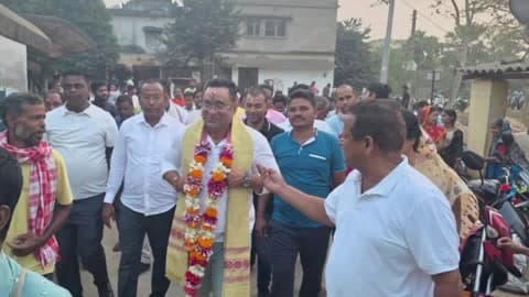 ବରୀ ରାମଚନ୍ଦ୍ରପୁର: ବରୀ ବ୍ଲକ୍ ତଳକାଇପଡା ଗାଁରେ ଗ୍ରାମ୍ୟ ଉନ୍ନୟନ ବିଭାଗ ପକ୍ଷରୁ ମୁକ୍ତେଶ୍ଵର ମନ୍ଦିର ପୂନଃଉଦ୍ଧାର ଓ ନିର୍ମାଣ ପ୍ରକଳ୍ପର ଶୁଭ ଉଦ୍ଘାଟନ