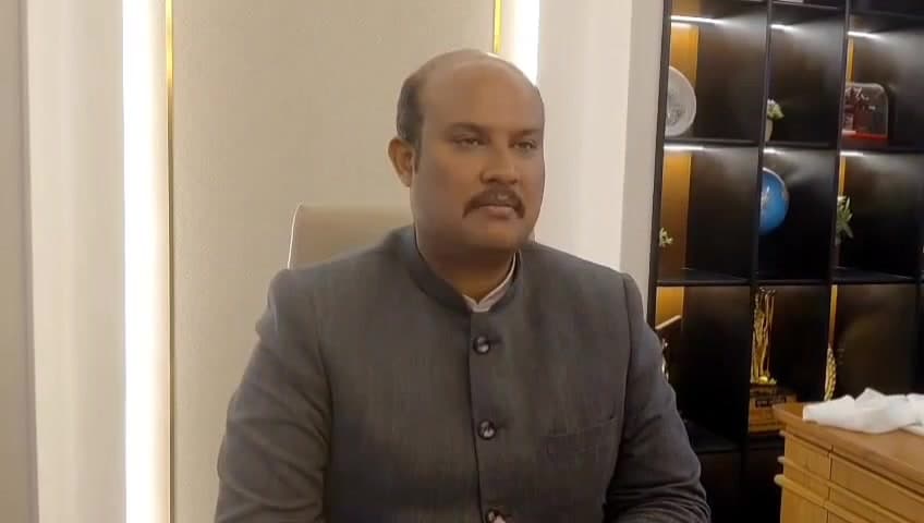 चिड़गांव: मंत्री यादविंदर गोमा ने अनुराग ठाकुर को चुनौती दी, 20 साल पहले आरडीजी बंद करने की चिट्ठी दिखाने को कहा
