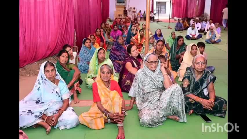 देवकर: सुरहोली में आयोजित दो दिवसीय मानसगान प्रतियोगिता में पूर्व विधायक आशीष छाबड़ा ने लिया हिस्सा