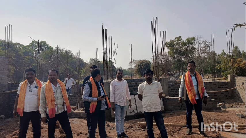 तोकापाल: चित्रकोट विधायक विनायक गोयल ने छापर भानपुरी में निर्माणाधीन महतारी सदन भवन का किया निरीक्षण