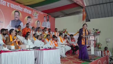 केज: केज येथे शिवसेनेचा संवाद मेळावा संपन्न