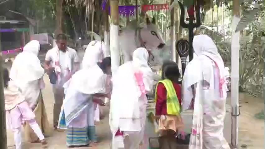 কদম: মইনাপৰা ভেৰেকীচুকৰ শ্রীশ্রী শিৱ মহাদৌলত শ্রীশ্রী মহা শিৱৰাত্ৰি উদযাপন