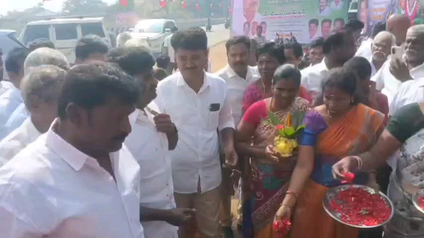 விராலிமலை: மாத்தூர் ஸ்ரீ பிலிகான் முனீஸ்வரர் ஆலயத்தில் திருமண மண்டபத்தை திறந்து வைத்த Ex சுகாதாரத்துறை அமைச்சர் விஜயபாஸ்கர் MLA