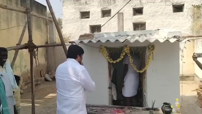 ಮೊಳಕಾಲ್ಮುರು: ಬಿಜಿಕೆರೆ ಗ್ರಾಮದಲ್ಲಿ ಶ್ರೀ ಪೆನ್ನೊಬಳೇಶ್ವರ ಸ್ವಾಮಿ ಗುಗ್ಗರಿ ಹಬ್ಬ