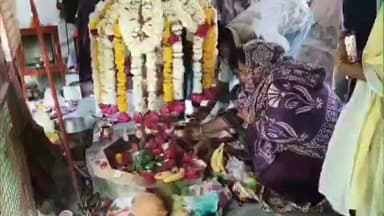 જાંબુઘોડા: જાંબુઘોડા પંથકમાં આવેલા ઐતિહાસિક અને પૌરાણિક શિવાલયોમાં મહા શિવરાત્રી પર્વને લઇ ભક્તોની ભારે ભીડ