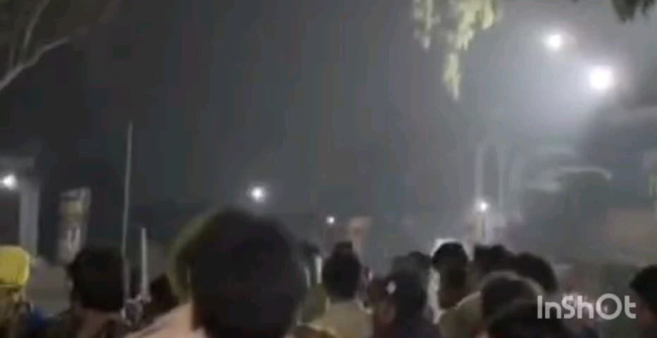 नगीना: नगीना के बूंदकी मार्ग पर पेट्रोल पंप पर कांवड़ियों और पंप संचालक के बीच कथित विवाद का वीडियो सोशल मीडिया पर हुआ वायरल