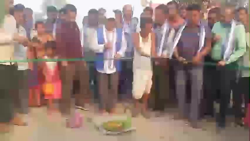 শীতলকুচি: খলিসামারি গ্রাম পঞ্চায়েত এর অন্তর্গত সোনারচালুন  এলাকায় ২, ৭ কিলোমিটার পাকা রাস্তার কাজের শুভ সূচনা