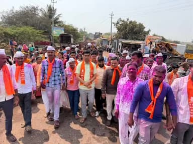 ರಾಯಬಾಗ: ಖನದಾಳ ಗ್ರಾಮದ ಶ್ರೀ ಹುಲಕಾಂತೇಶ್ವರ ಜಾತ್ರಾ ಮಹೋತ್ಸವದಲ್ಲಿ ಭಾಗಿಯಾದ ಮಾಜಿ ಶಾಸಕ ಪೀ ರಾಜೀವ