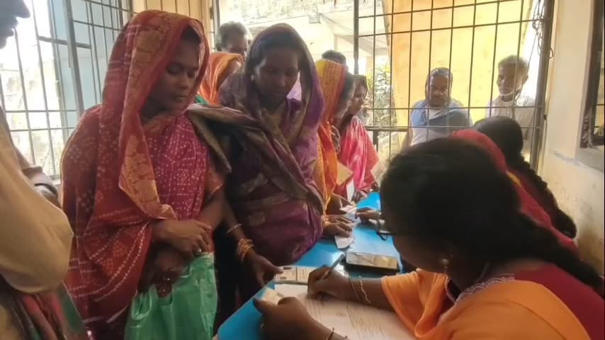 ହିଞ୍ଜିଳି: ଭାବନ୍ଧ ଗ୍ରାମ ପଞ୍ଚାୟତ କାର୍ଯ୍ୟାଳୟରେ ପଞ୍ଚାୟତ ସ୍ତରୀୟ ଜନ ଅଭିଯୋଗ ଶୁଣାଣି ଶିବିର ଅନୁଷ୍ଠିତ
