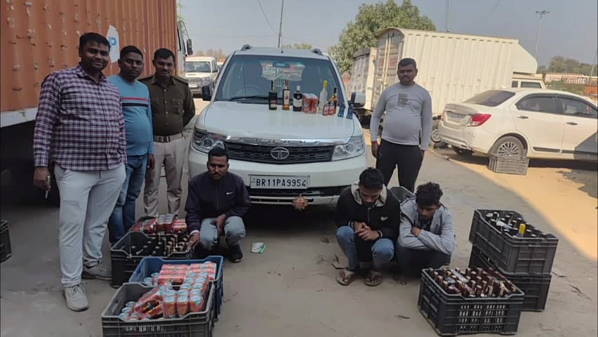 डोभी: समेकित जांच चौकी डोभी से टाटा सफारी में 184 लीटर अवैध शराब जब्त, तीन कारोबारी गिरफ्तार