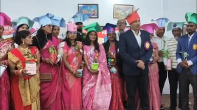 डोभी: ‘द बिहार टीचर हिस्ट्री मेकर्स’ का जिला अवार्ड शो: डोभी के शिक्षक एवं शिक्षिकाएं हुए सम्मानित