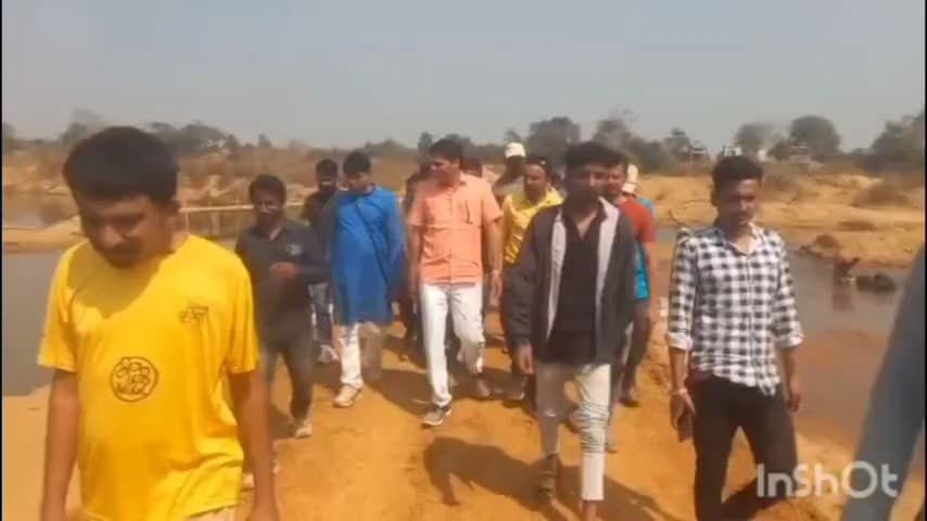 সীমলাপাল: শিলাবতীর বুকে স্বস্তির সেতু: মাদারিয়া ঘাটে অস্থায়ী কজওয়ে উদ্বোধন, ভোগান্তির অবসান ৫০ গ্রামের মানুষের