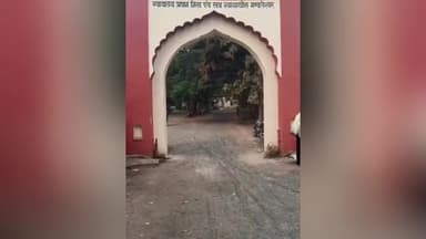 महेश्वर: दिनदहाड़े वकील की हत्या पर भड़के अधिवक्ता, मंडलेश्वर में विरोध प्रदर्शन, अदालतों में सन्नाटा