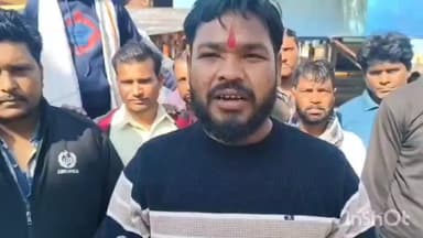 टूंडला: भारतीय किसान यूनियन भानू कल ऑटो पार्किंग के खिलाफ नगर पालिका का घेराव करेगी, सुभाष चौराहे पर दी जानकारी