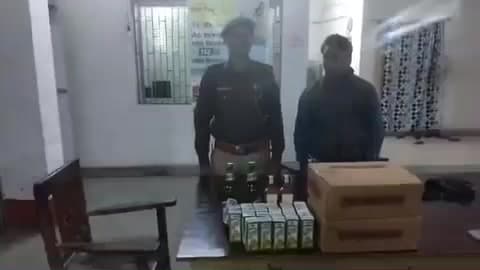 दुर्गावती: जेवरी गांव से 25 लीटर शराब के साथ एक अभियुक्त को दुर्गावती पुलिस ने गिरफ्तार कर भभुआ जेल भेजा