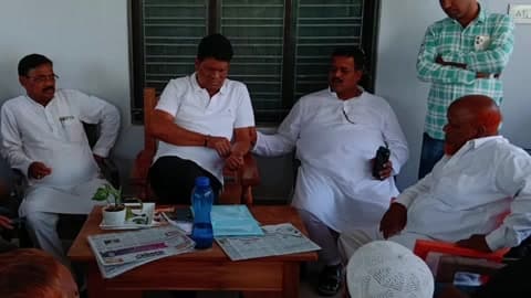 ବରୀ ରାମଚନ୍ଦ୍ରପୁର: ବରୀ ବ୍ଲକ ବ୍ରହ୍ମ ବରଦା ସ୍ଥିତ ବିଜେପି କାର୍ଯ୍ୟାଳୟରେ ମିଶ୍ରଣ ସଭା,ଅନ୍ୟ ଦଳ ଛାଡି ଅନେକ ନେତା ବିଜେପି ଦଳରେ ସାମିଲ