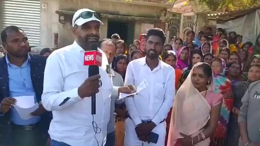 पिपरा: हरिहरगंज नगर पंचायत चुनाव: वार्ड 16 की प्रत्याशी अनुराधा कुमारी ने चलाया जनसंपर्क अभियान