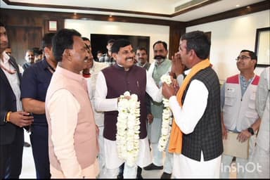 कुरवाई: कुरवाई विधायक हरि सिंह सप्रे ने भोपाल में मुख्यमंत्री मोहन यादव से मुलाकात की