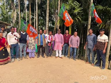 বকো: বকো-ছয়গাঁ‌ও বিধান সভা সমষ্টিৰ বনগাঁ‌ও-ছয়গাঁ‌ও মণ্ডলৰ অন্তৰ্গত ২৩৪ নং বুথত বিজেপিৰ 'বুথ বিজয়ী অভিযান
