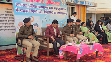 कुरई: माता शबरी शासकीय कन्या विद्यालय बोरदई में नारी सशक्तिकरण कार्यशाला, DIG व SP रहे उपस्थित