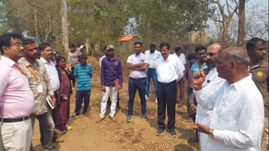 ದುಬಾರೆಯಲ್ಲಿ ಪತ್ರಕರ್ತರ ನಡೆ ಹಾಡಿ ಕಡೆ ಕಾರ್ಯಕ್ರಮ ನಡೆಯಿತು
