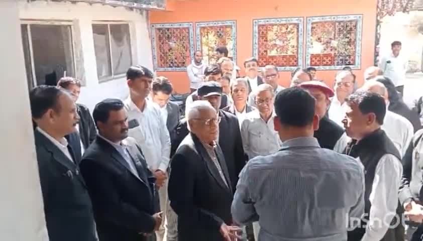 चाचौड़ा: शिवपुरी में वकील की गोली मारकर हत्या, चाचौड़ा में वकीलों ने मनाया प्रतिवाद दिवस, सीएम के नाम तहसीलदार को दिया ज्ञापन