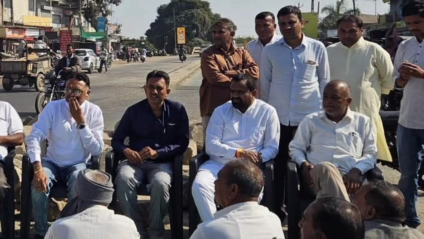 વંથળી: નગરપાલિકા દ્વારા મંજૂર થયેલ ભારત રત્ન ડો. બાબાસાહેબ આંબેડકર ની પૂર્ણ કદની પ્રતિમા તથા સર્કલ ના કામનું ખાતમુહૂર્ત કરાયું