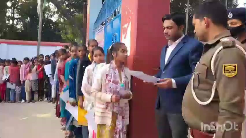 मनिहारी: मनिहारी नगर एवं प्रखंड क्षेत्र में मंगलवार से सात केंद्रों पर कदाचार मुक्त परीक्षा शुरू