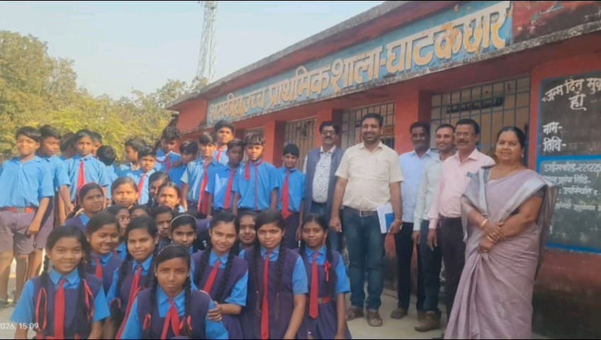 सरायपाली: विकासखंड सरायपाली के विभिन्न स्कूलों का बीईओ और बीआरसी ने किया औचक निरीक्षण