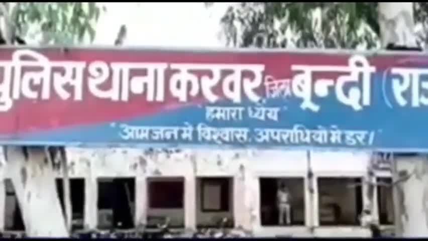 नैनवां: परीक्षा देकर घर जा रहे चार छात्र सड़क हादसे में घायल, नैनवा तहसीलदार ने अपनी गाड़ी से पहुंचाया अस्पताल