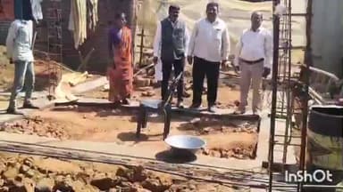 सारठ: जमुआसोल पंचायत में ब्लॉक कॉर्डिनेटर ने मुखिया व पंचायत सचिव संग निर्माणाधीन आवासों का किया निरीक्षण, कार्रवाई की चेतावनी