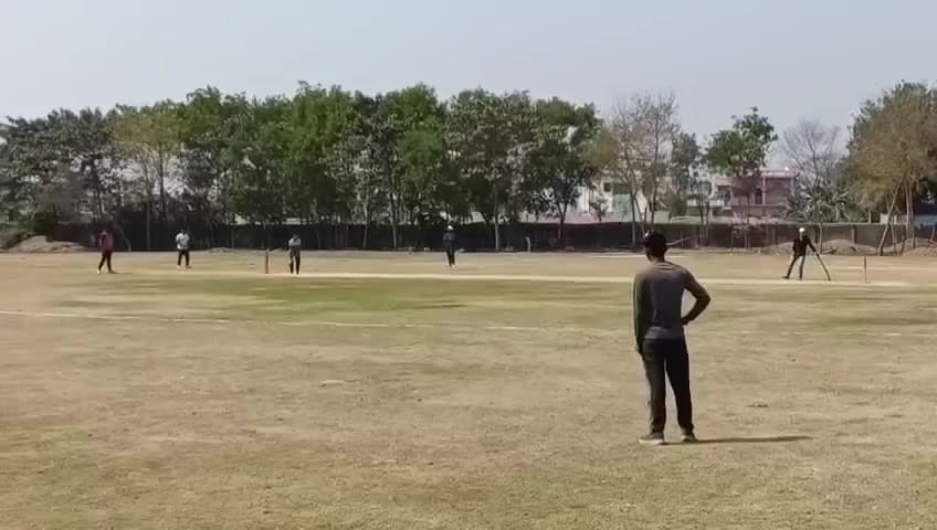 কাঁকসা: বাম যুব সংগঠনের পক্ষ থেকে পানাগড়ে এক দিবশীয় ক্রিকেট প্রতিযোগিতার আয়োজন