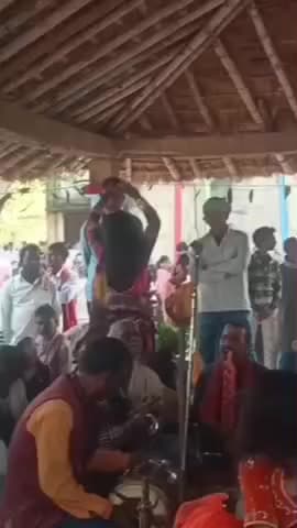शाहकुंड: शाहकुंड पहाड़ स्थित बाबा गिरनार मंदिर के प्रांगण में अष्टयाम एवं भंडारे का आयोजन