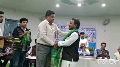 মানিকচক: তৃণমূলের সংখ্যালঘু সংগঠনের সদ্য দায়িত্বপ্রাপ্ত নেতৃত্বদের নিয়ে মানিকচকের সম্বর্ধনা জ্ঞাপন