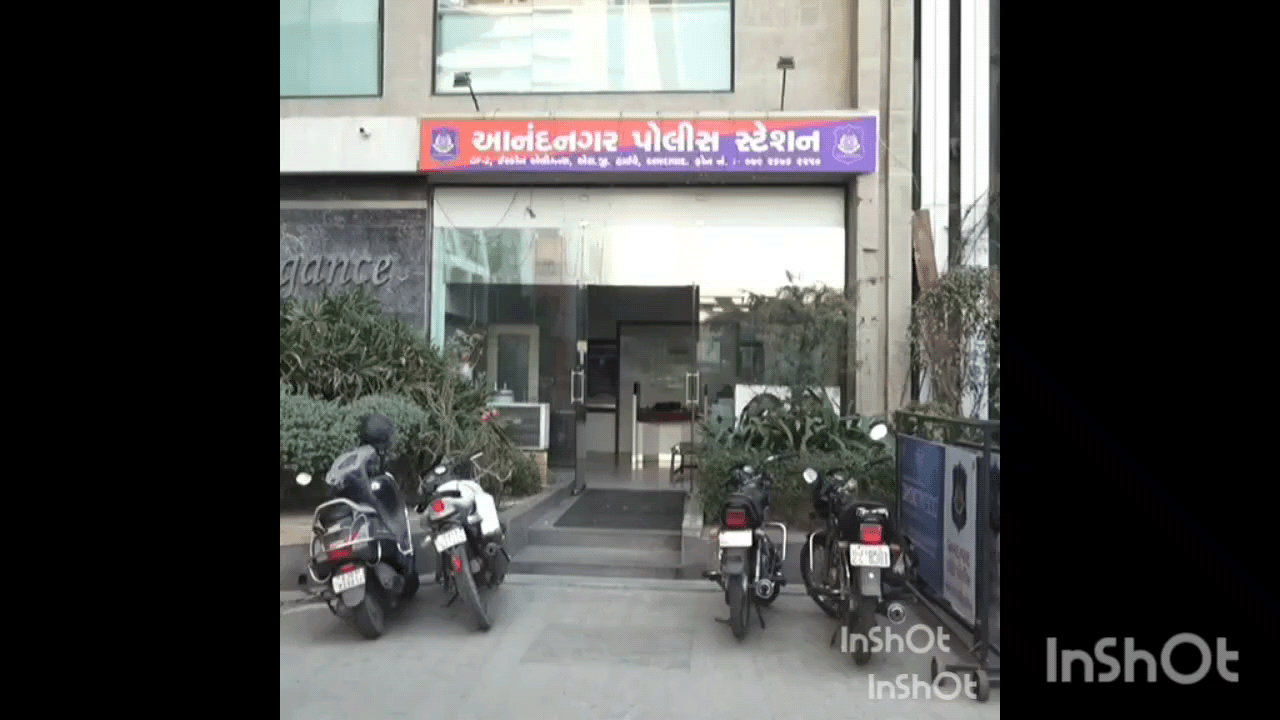 દેત્રોજ રામપુરા: વેજલપુરમાં કારના ટાયરની ચોરી, આનંદનગર પોલીસમાં નોંધાઈ ફરિયાદ