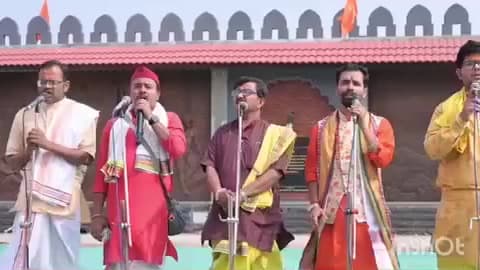 नांदगाव: शिवसृष्टी येथे छत्रपती शिवाजी महाराजांना आमदार सुहास अण्णा कांदे यांच्या हस्ते दुग्धाभिषेक