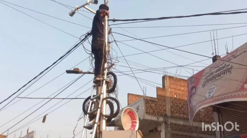 हिसुआ: हिसुआ नगर परिषद क्षेत्र के आठ स्थानों पर लगाया जा रहा हाईटेक कैमरा, हर गतिविधि पर अब रहेगी नजर