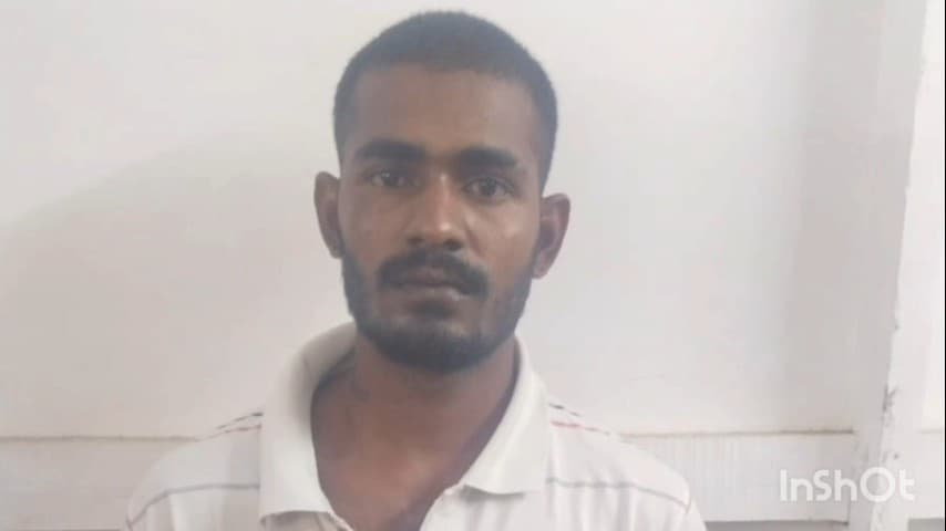 தேனி: கம்பம் அருகே கொலை வழக்கில் தொடர்புடைய 2 குற்றவாளிகள் குண்டர் தடுப்பு சட்டத்தில் கைது செய்து மதுரை மத்திய சிறையில் அடைப்பு