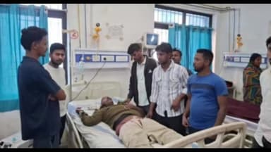 डेहरी: चिलबिला गांव पुल के पास हादसा: स्कूटी सवार युवक की मौत, होमगार्ड गंभीर रूप से घायल